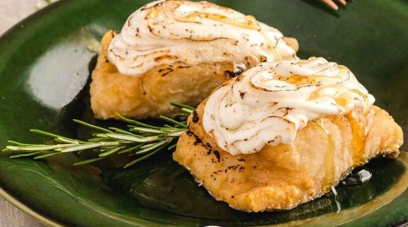 Bacalao con Allioli: Receta Tradicional Mediterránea de la abuela